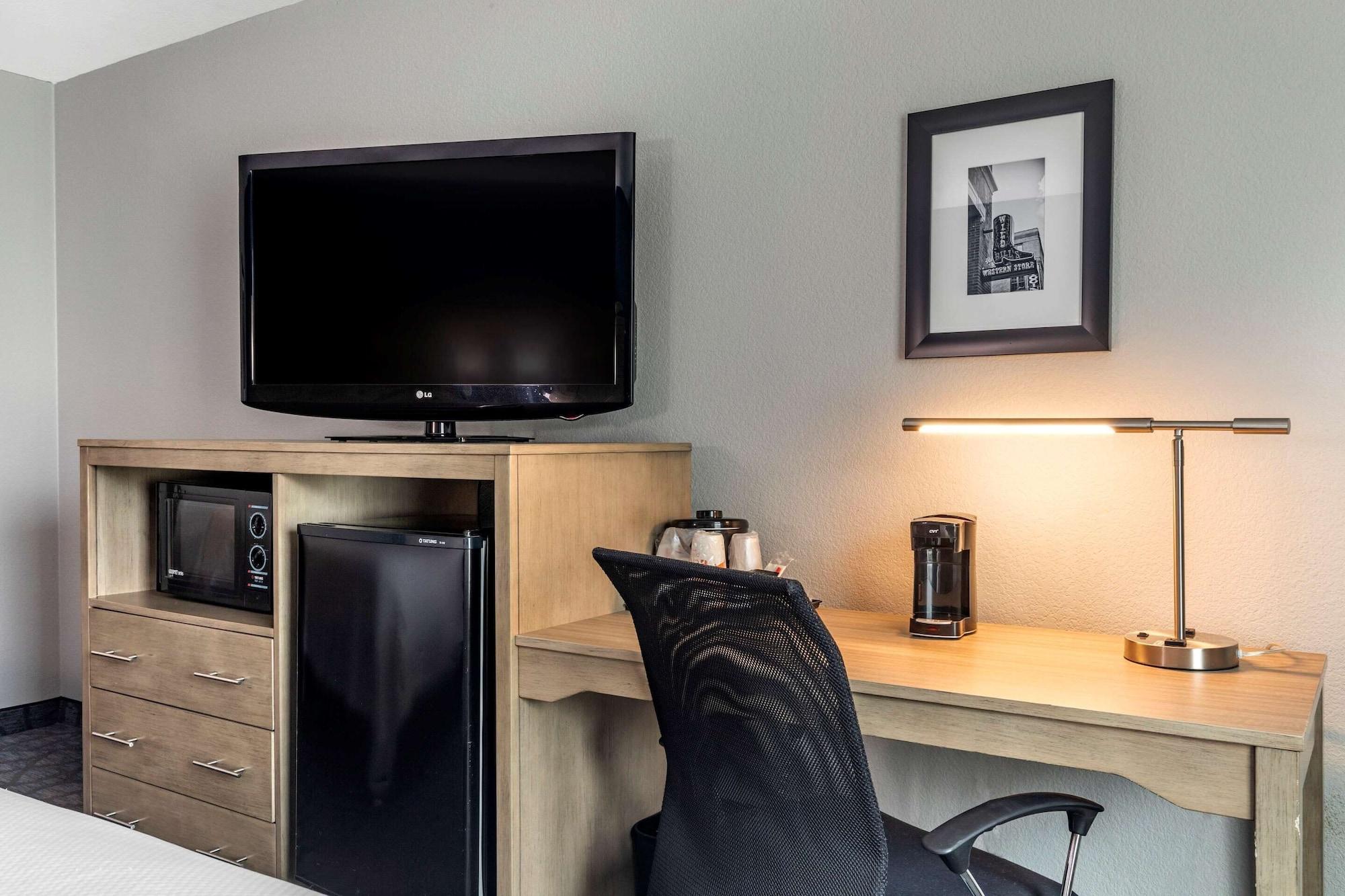 Comfort Inn & Suites Mansfield Extérieur photo
