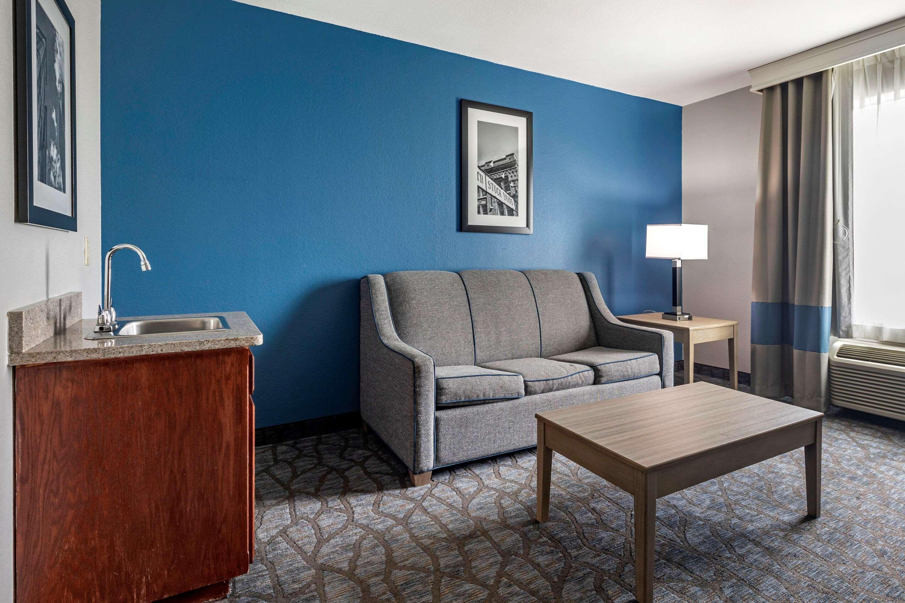 Comfort Inn & Suites Mansfield Extérieur photo