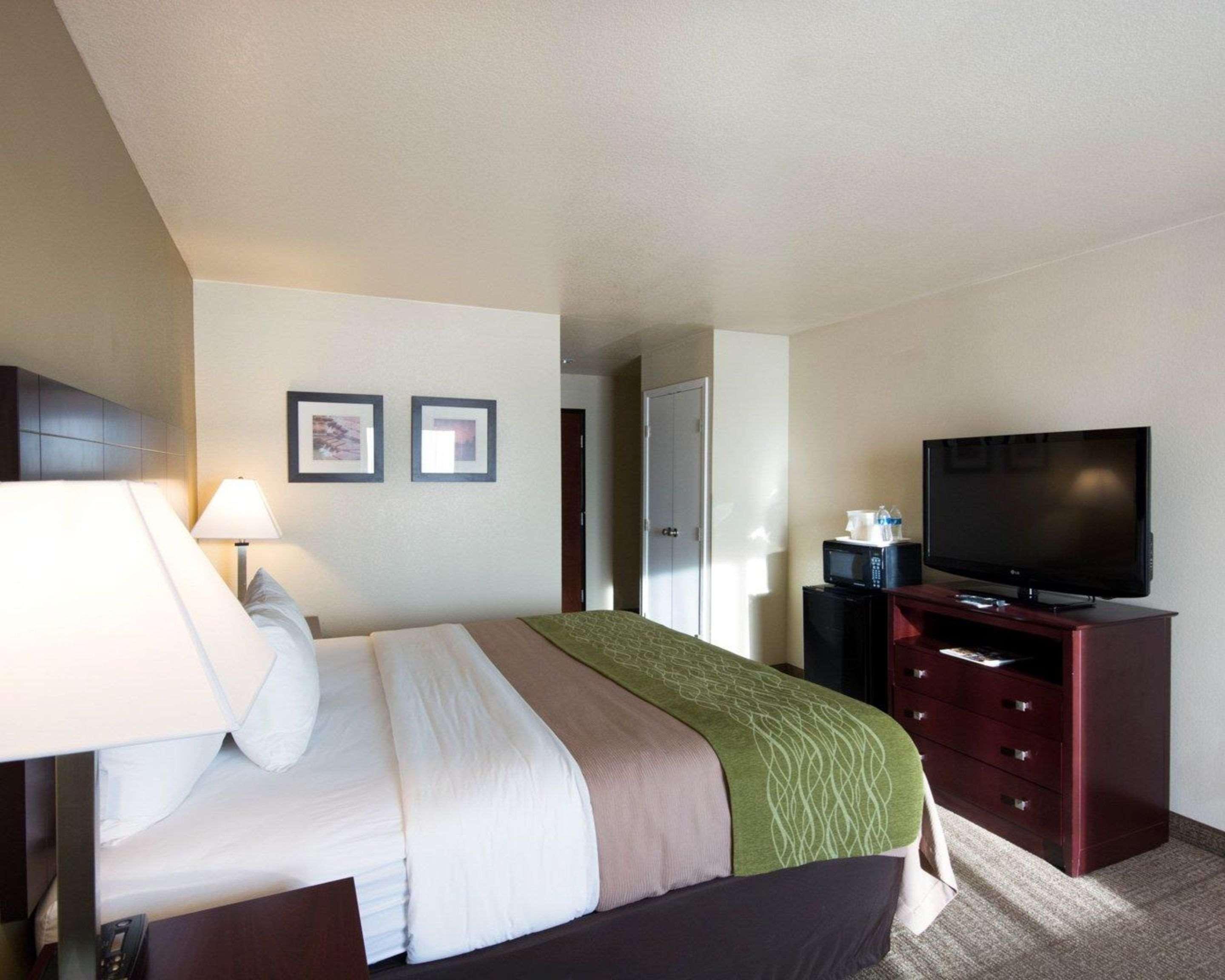 Comfort Inn & Suites Mansfield Extérieur photo