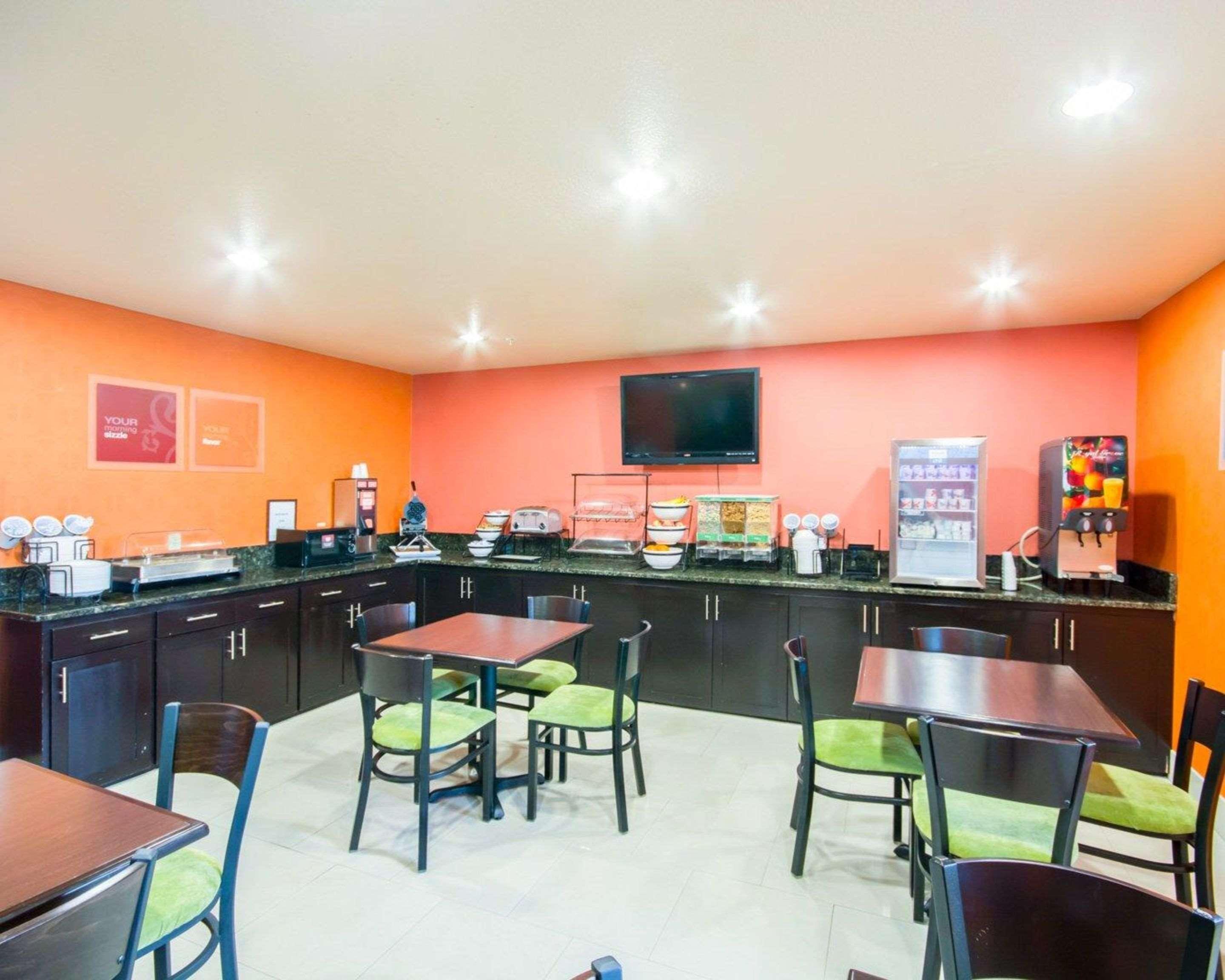 Comfort Inn & Suites Mansfield Extérieur photo