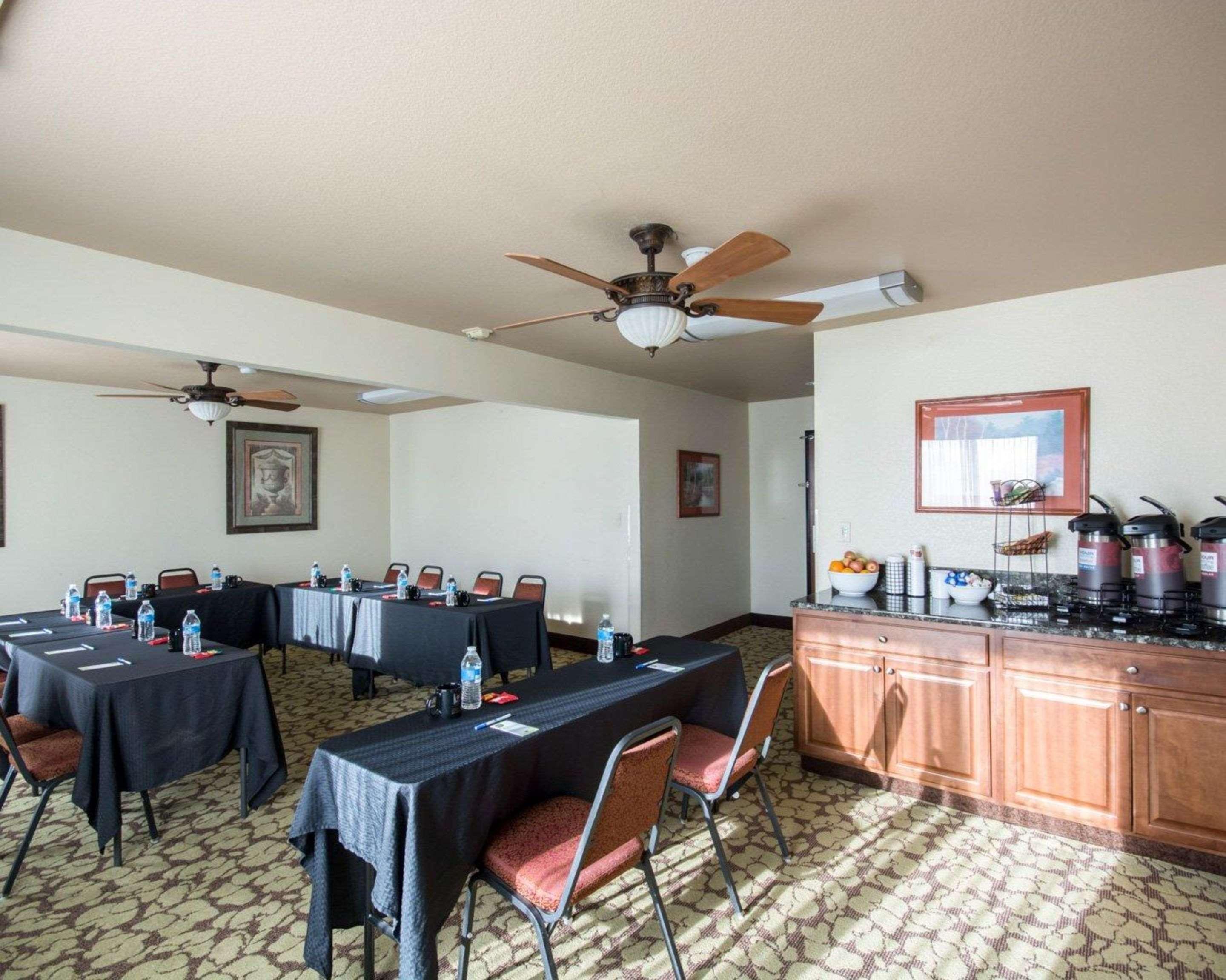 Comfort Inn & Suites Mansfield Extérieur photo
