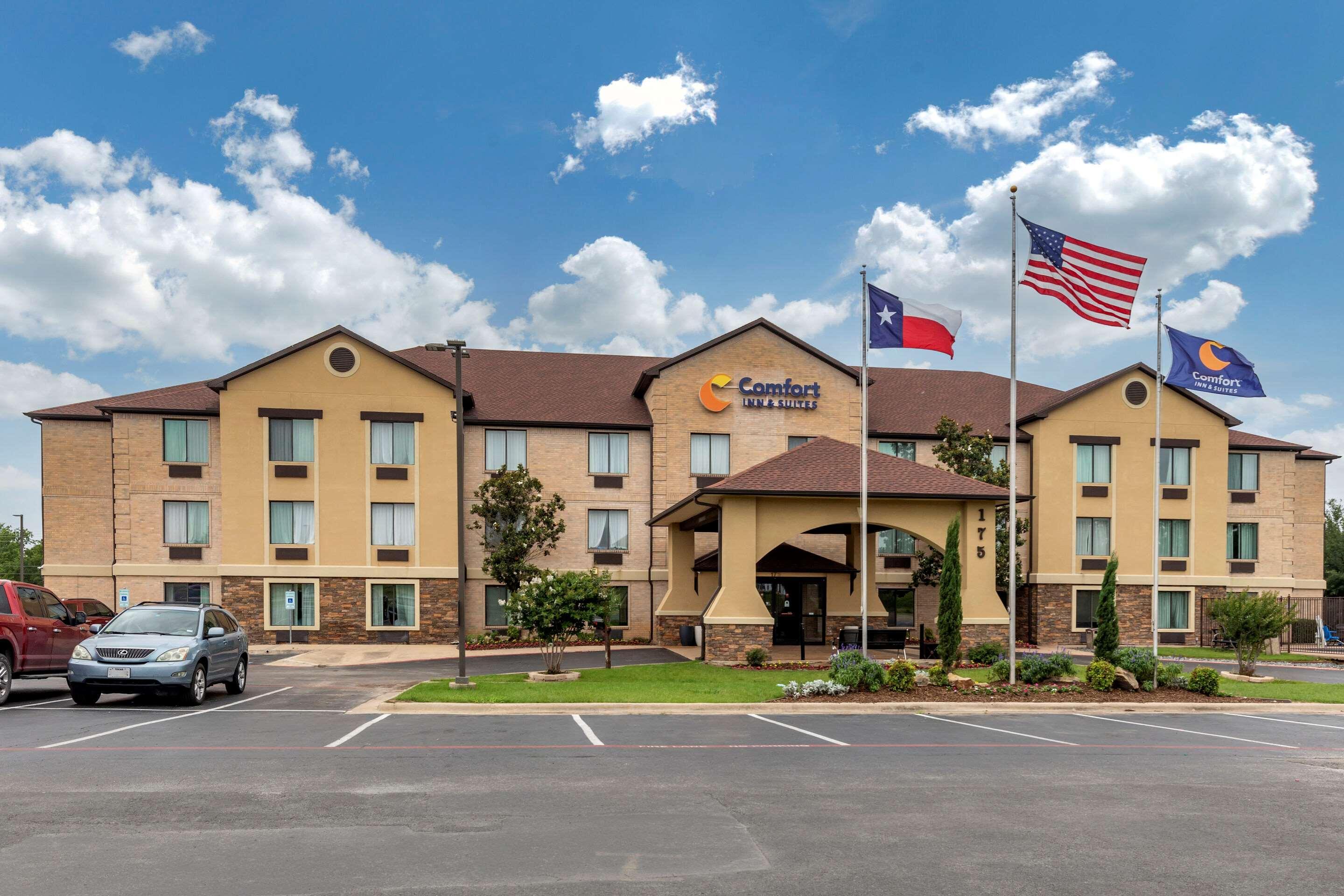 Comfort Inn & Suites Mansfield Extérieur photo